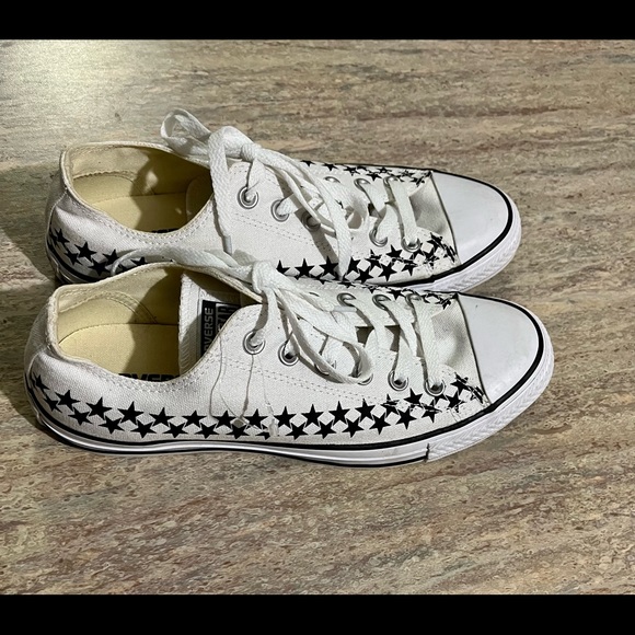 Converse All Star Sneakers. Unisex - Picture 2 of 16